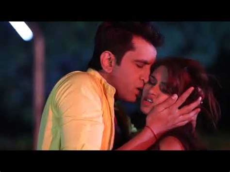 bhojpuri movie hot scene|Kissing Scenes .